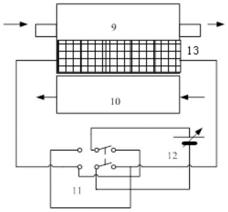 An immersed thermoelectric refrigeration device for a DC converter valve