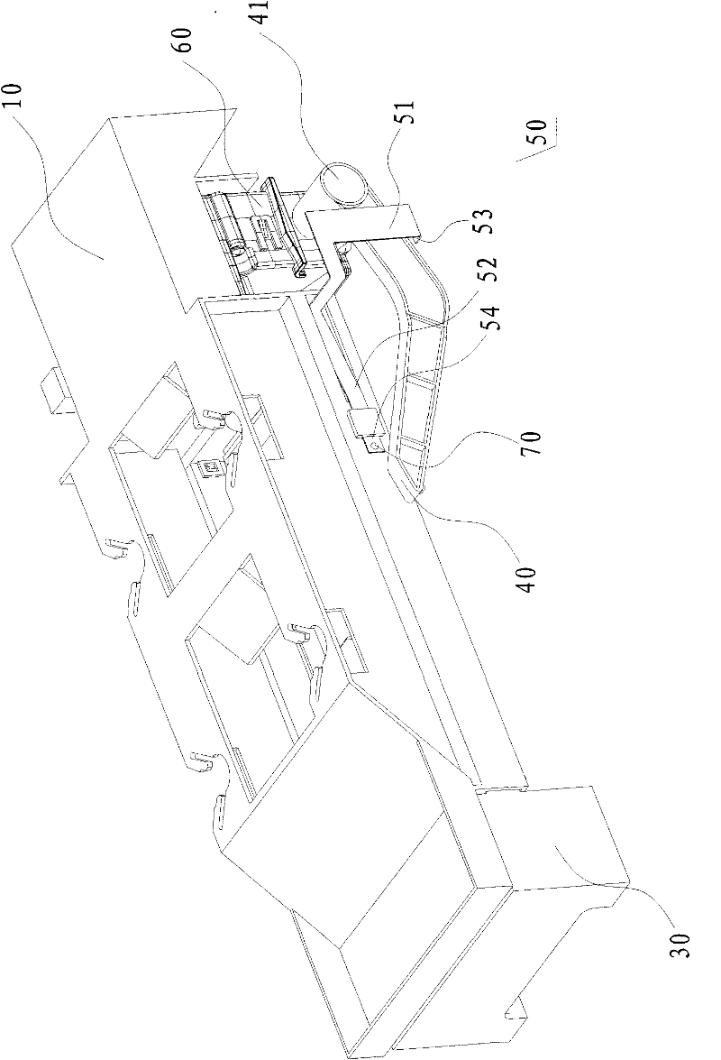 Automatic ice machine and refrigerator comprising same