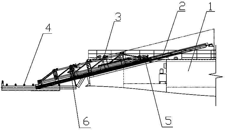 Stern ramp type placing and recycling device for aquatic floating bodies