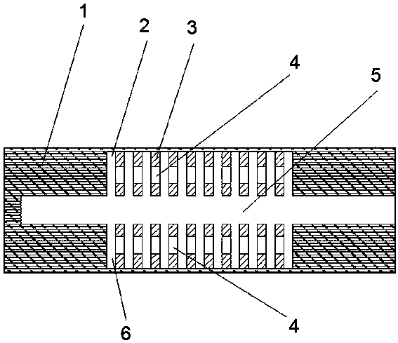 A structure and method for improving double grating coupling