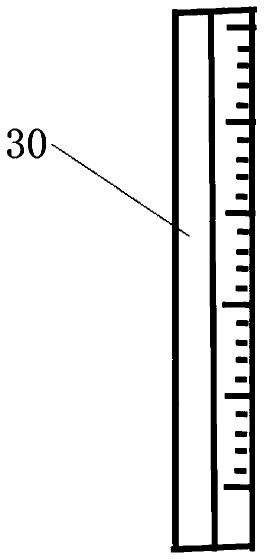 Liquid suction device, liquid suction method, and liquid detection assembly