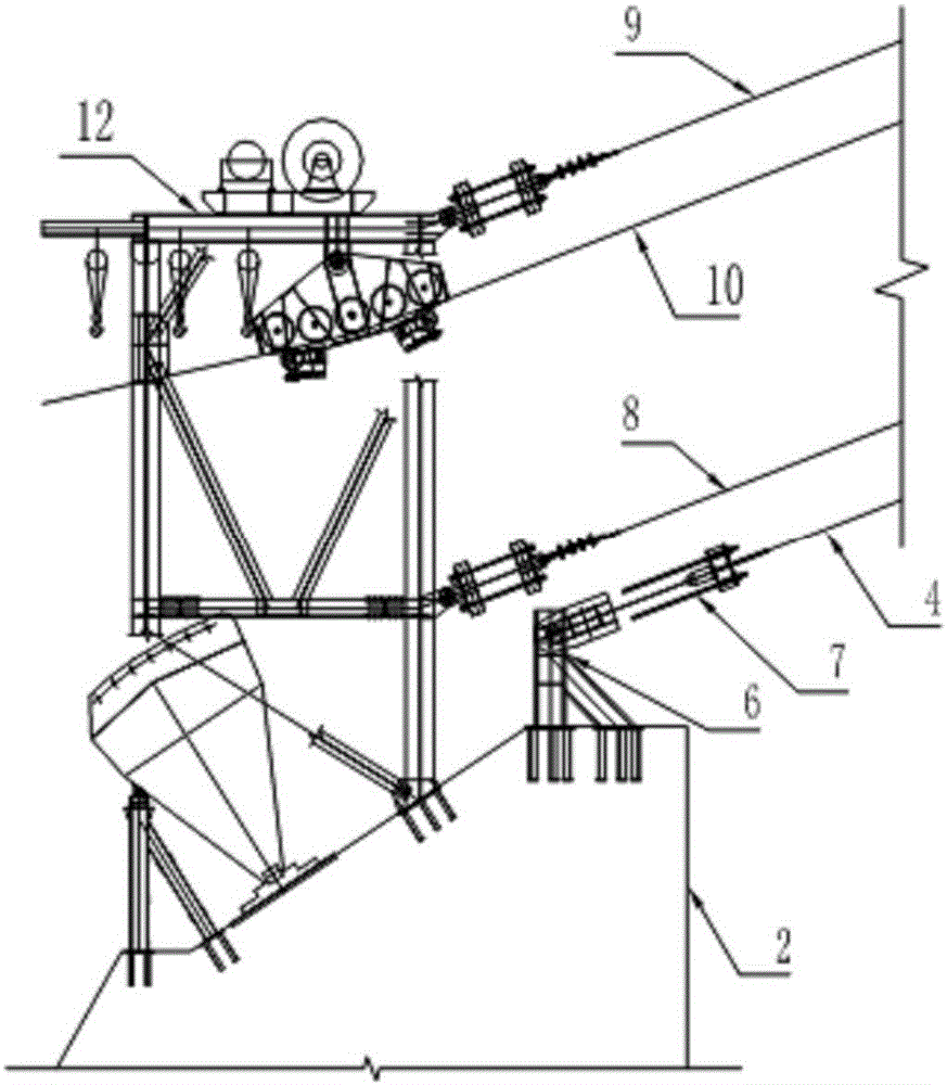 Suspension bridge sectional-type catwalk and construction method thereof
