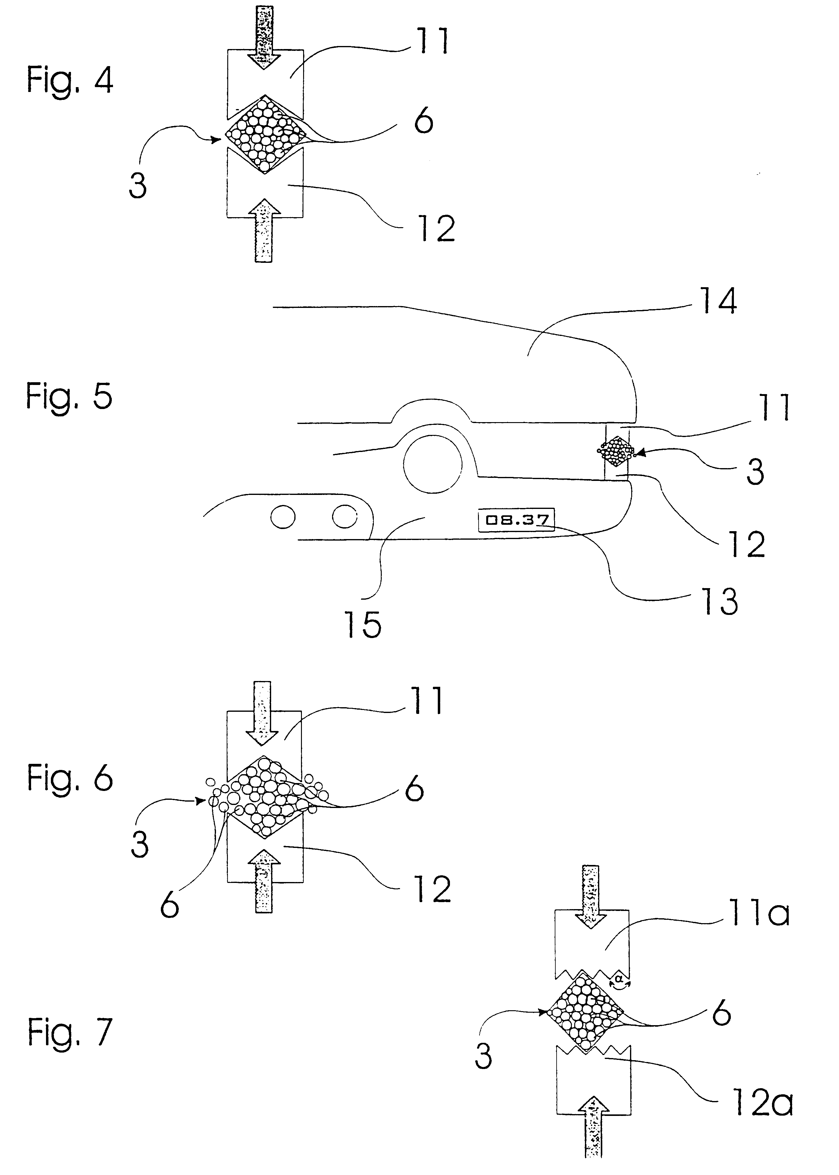 Testing method for non-destructive testing of a welded connector, a testing device and an ultrasonic welding apparatus having such a device