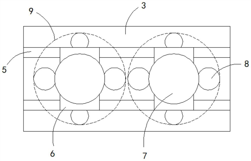 A device for cleaning iron-containing impurities in plastic raw materials