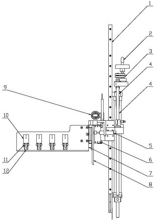 Case unpacking mechanism for case unpacking machine