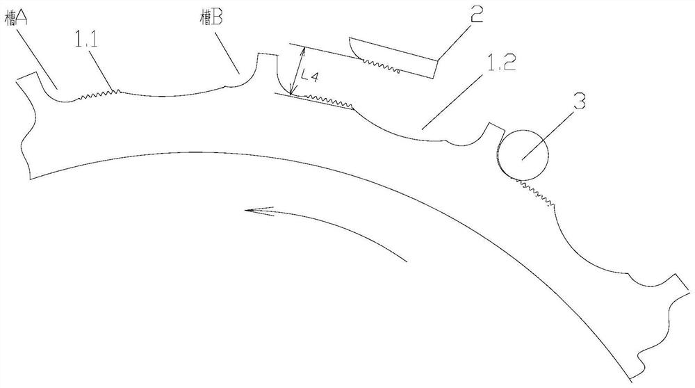 Pressureless rotary transfer device and transfer method for straight rod-shaped objects