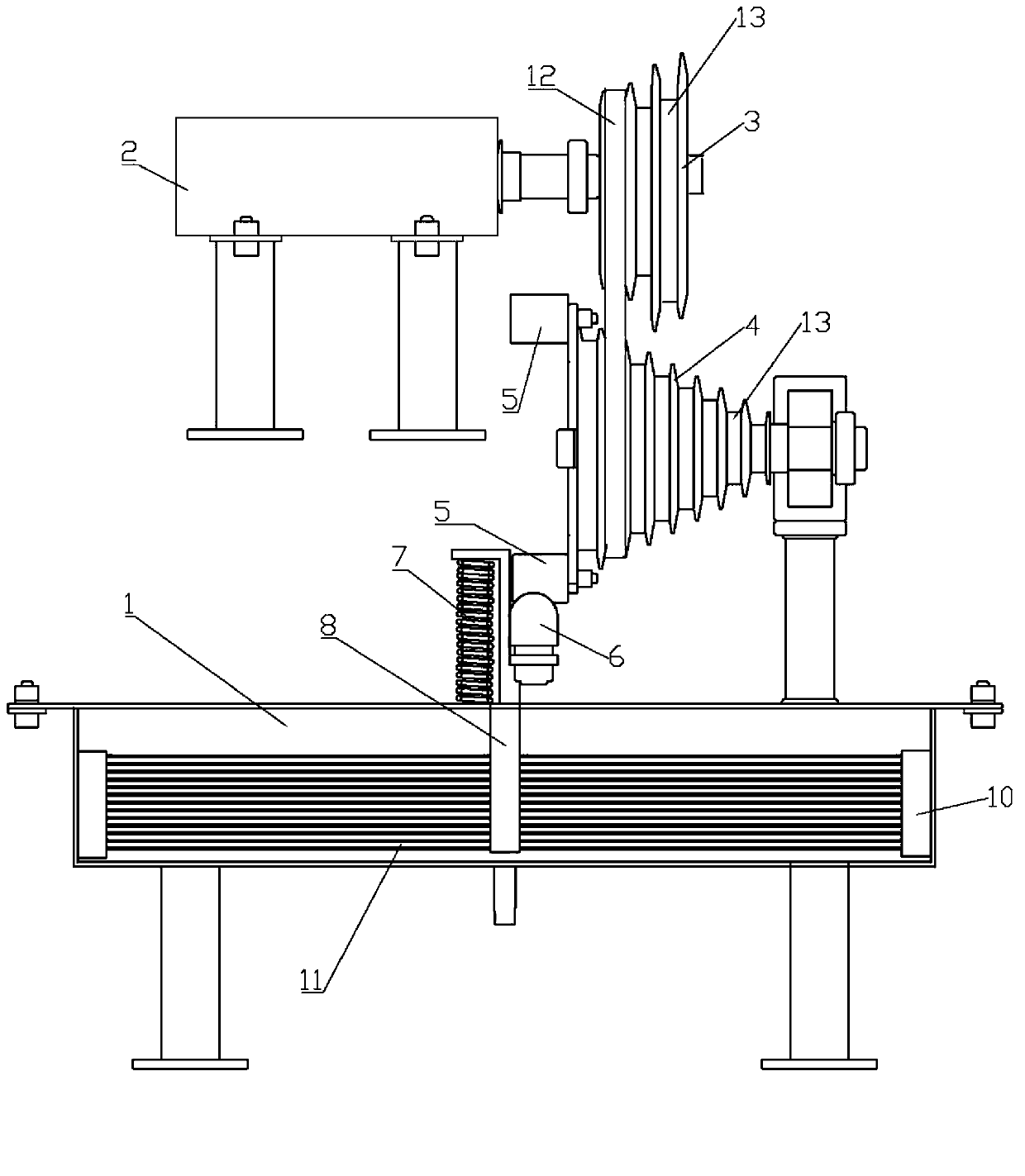 Puffing device with two driving wheels and capable of accelerating dissolution of polymer