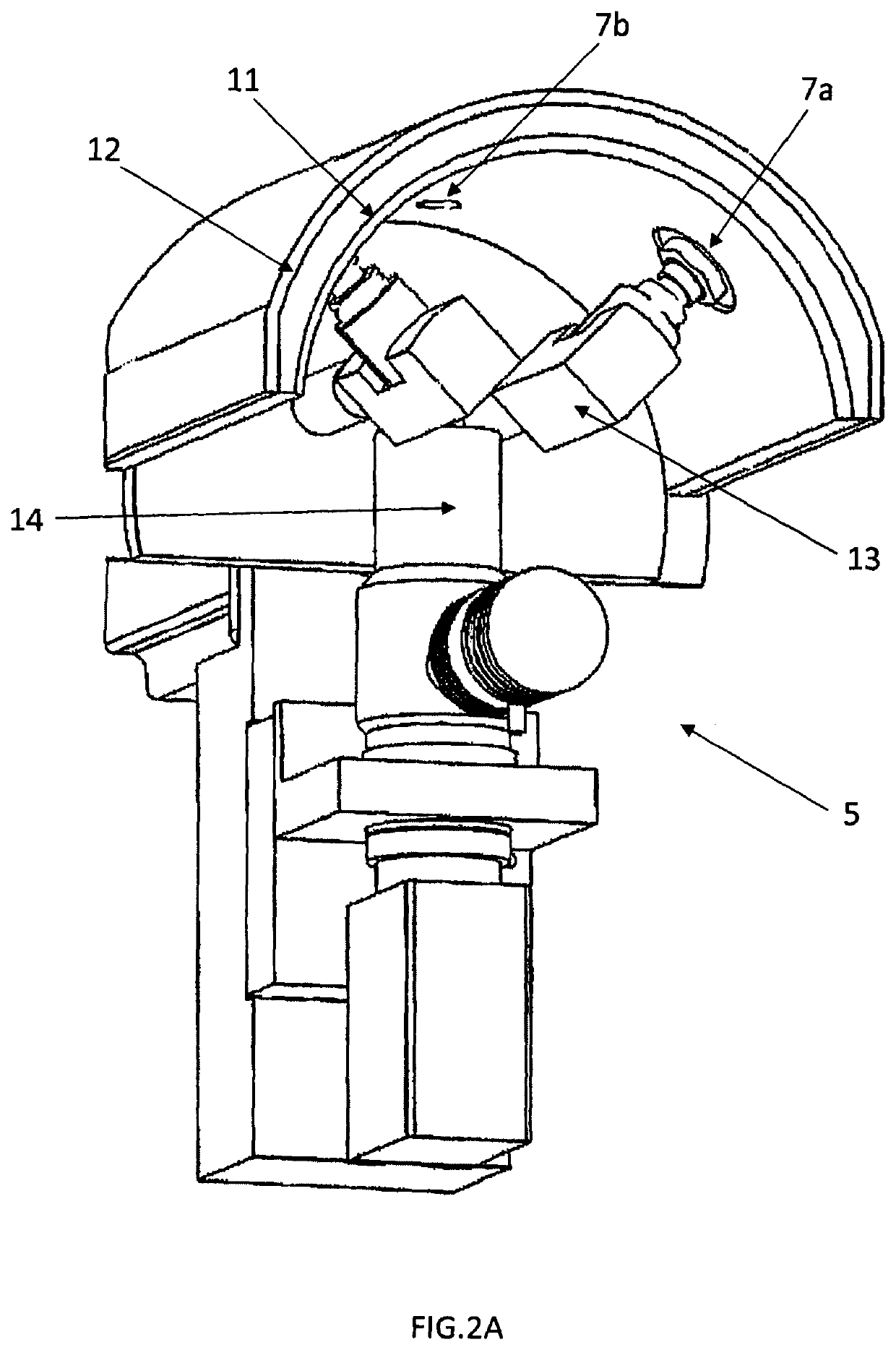 Apparatus and method for mounting a flexible plate