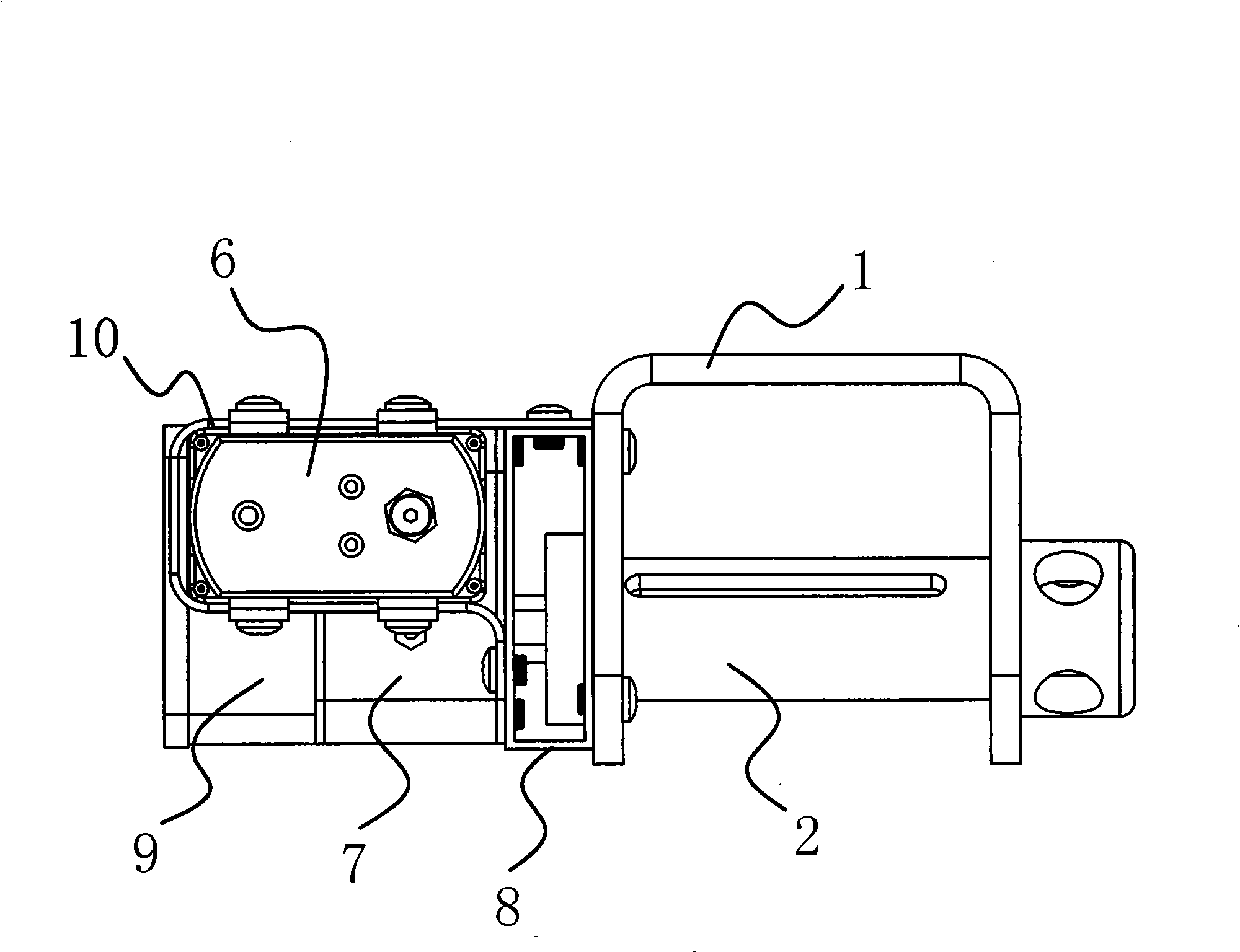 Belt deploying and retracting device of winch