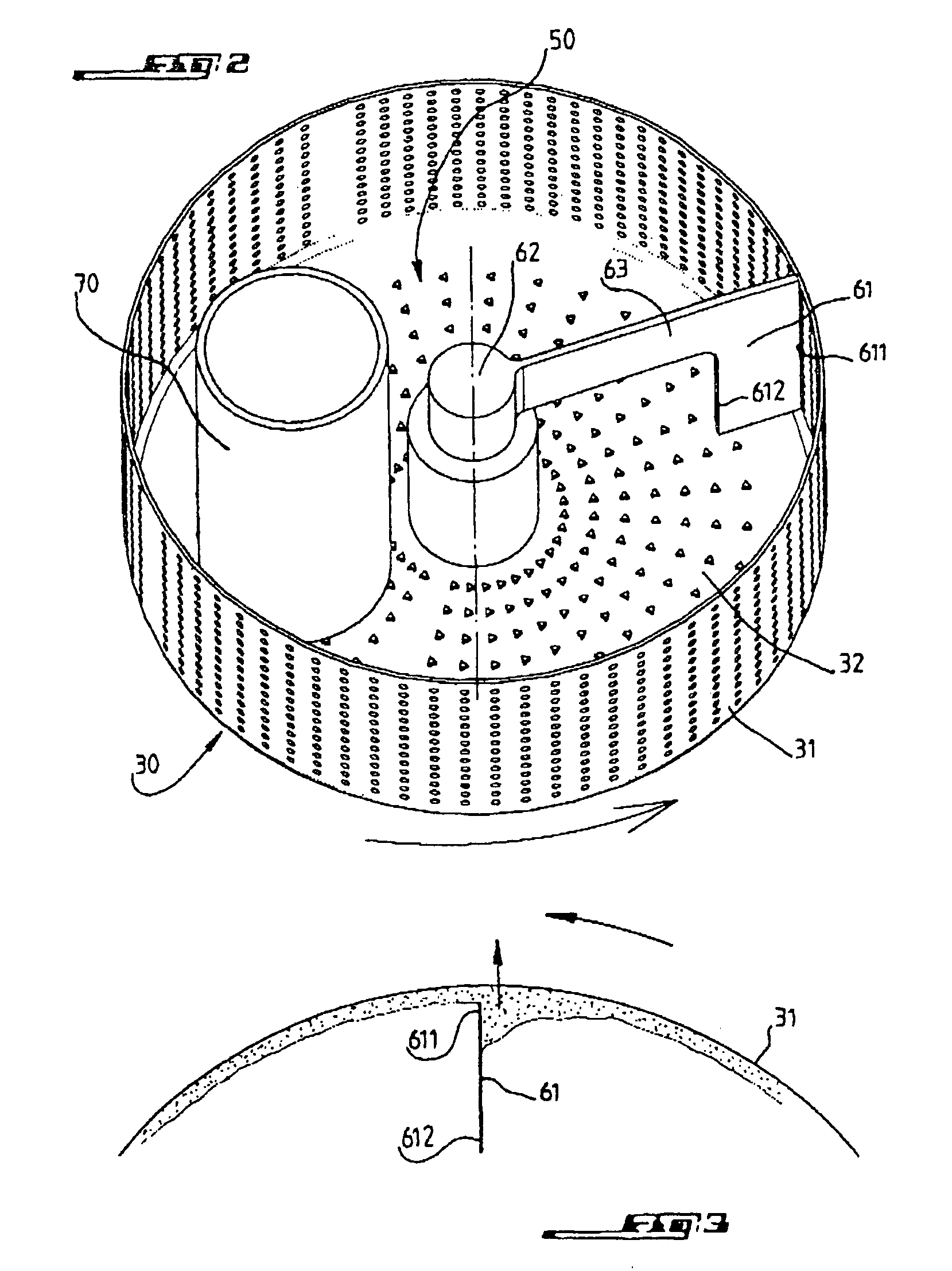 Apparatus for extraction of juice and pulp from plant products