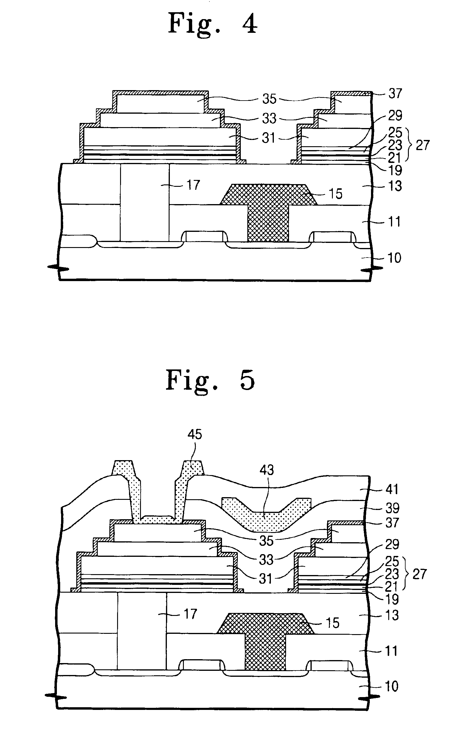 Semiconductor device having multi-layer oxygen barrier pattern