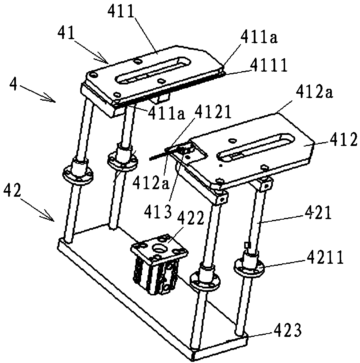 Automatic assembly device for optical lens