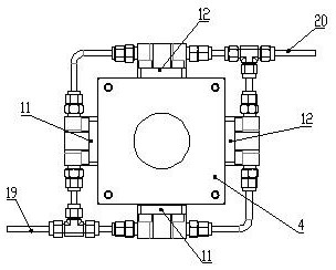 Gas supercharging device