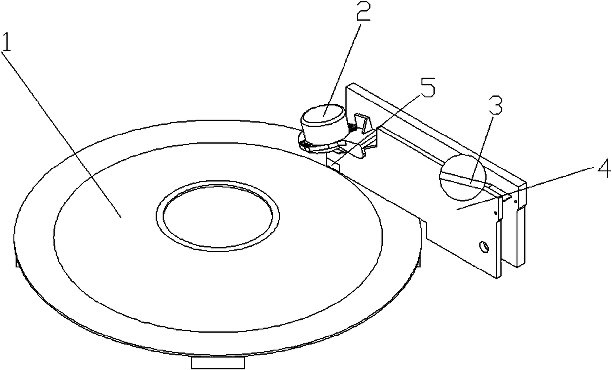 A pickup device for mahjong tiles in a shuffling bucket