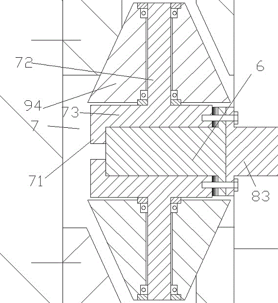 Machining mechanism which is provided with machining head and can move in reciprocating mode