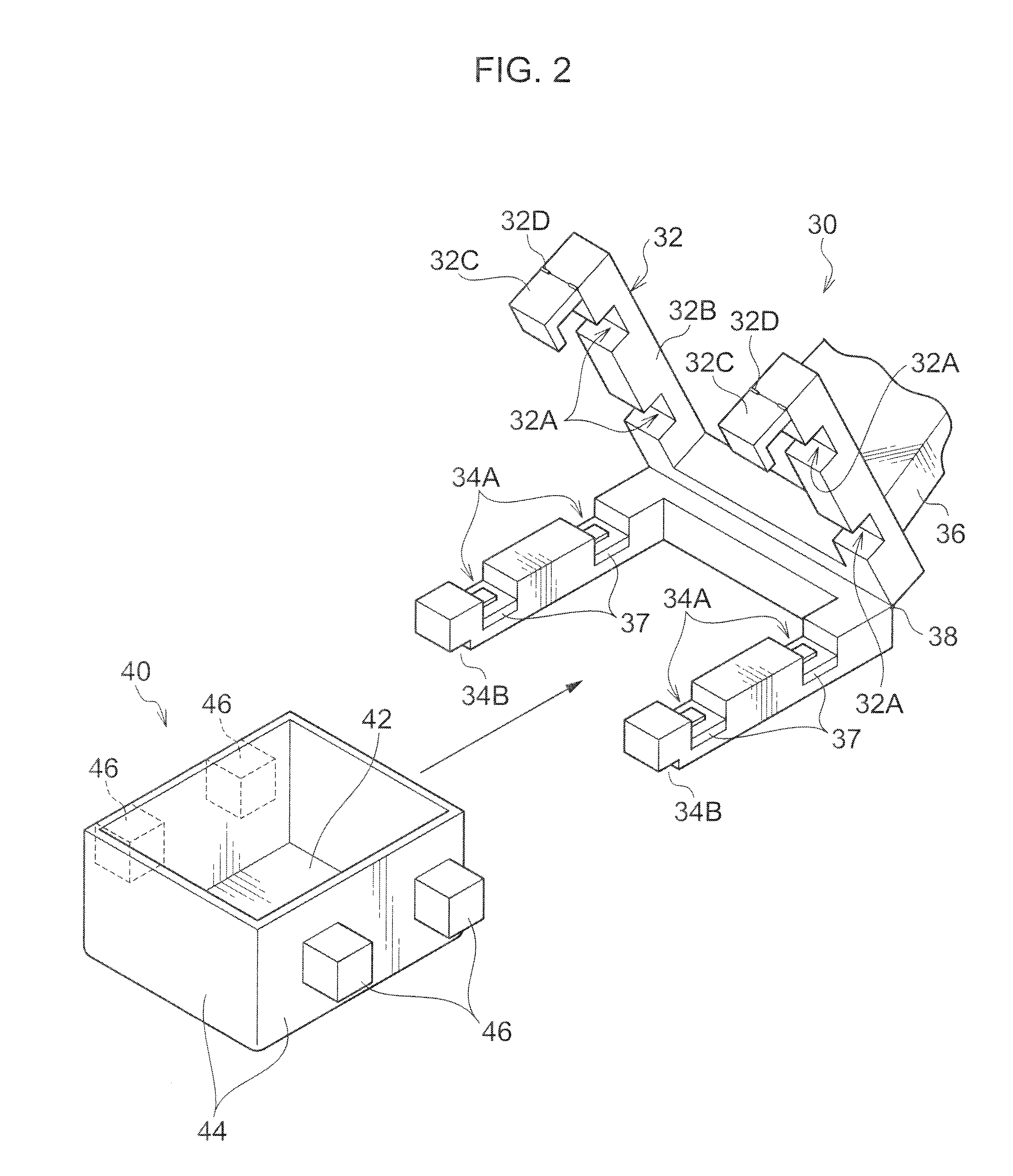 Radiographic image capturing device and compression paddle