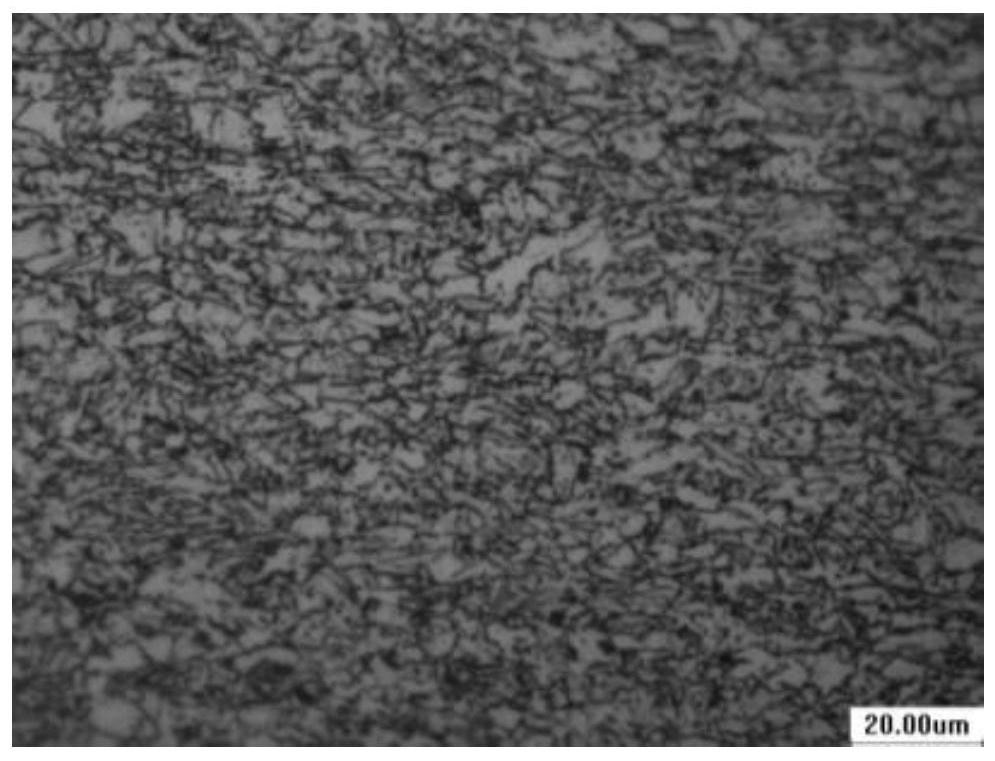 Hot rolling weather-resistant steel belt and flexible production method thereof