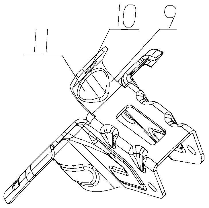 Brake pedal structure capable of protecting shanks and feet of driver