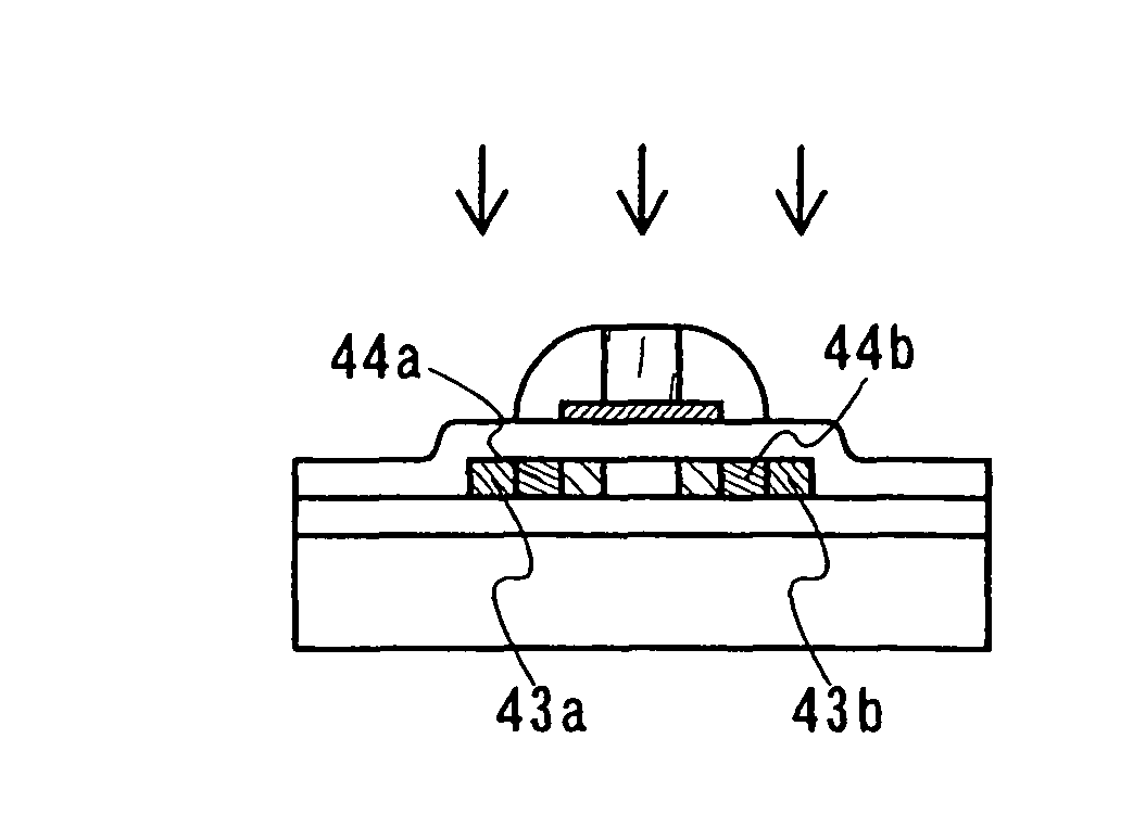 Method for manufacturing semiconductor device including hat-shaped gate electrode
