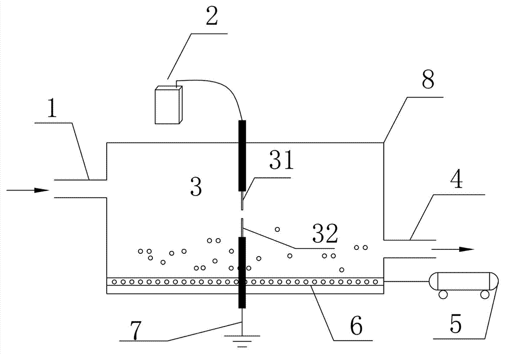 Device and method for sterilizing and disinfecting wastewater by pulsed liquid-phase discharge plasma