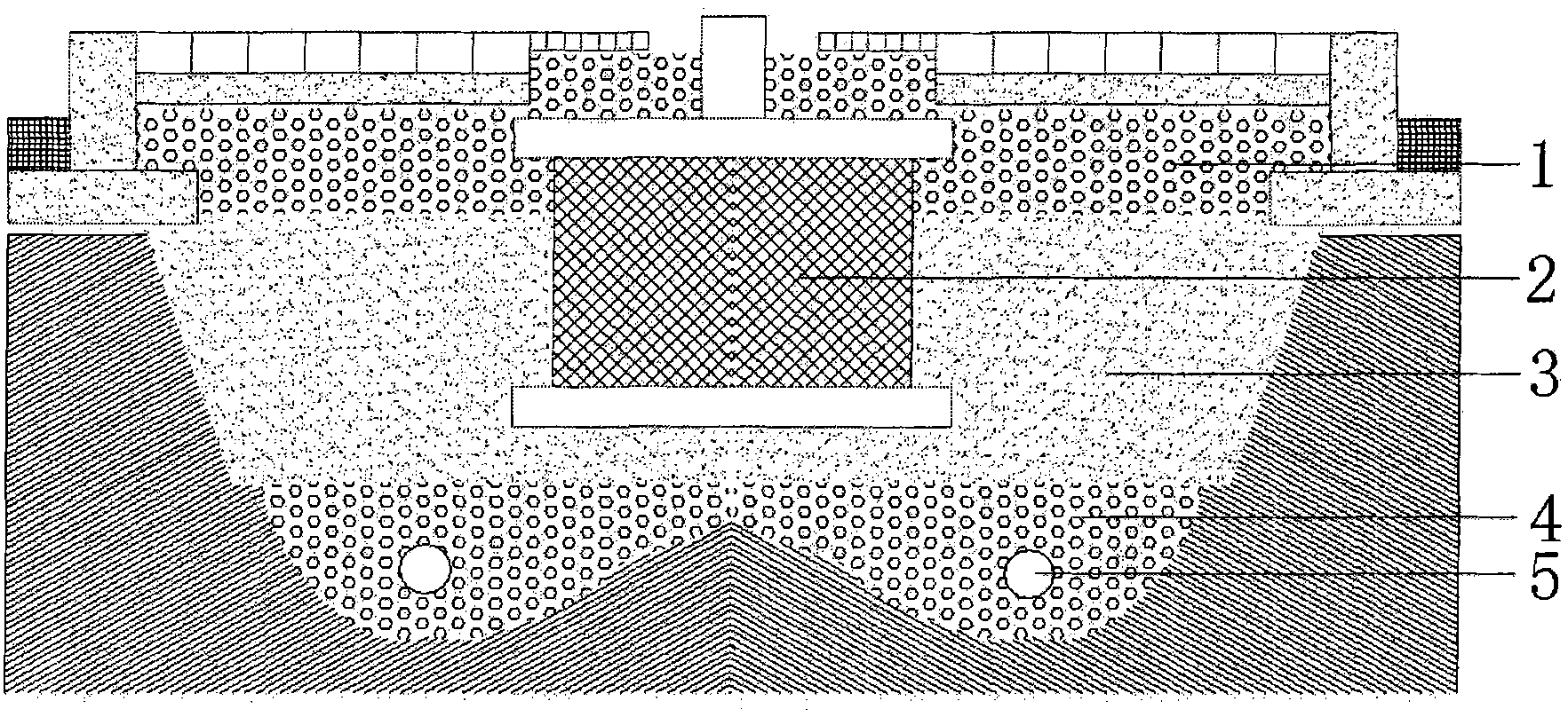 Method for improving urban degraded soil in coastal regions by constructing artificial section