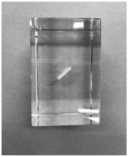 A method for simulating three-dimensional sealing and clinging cracks inside rocks