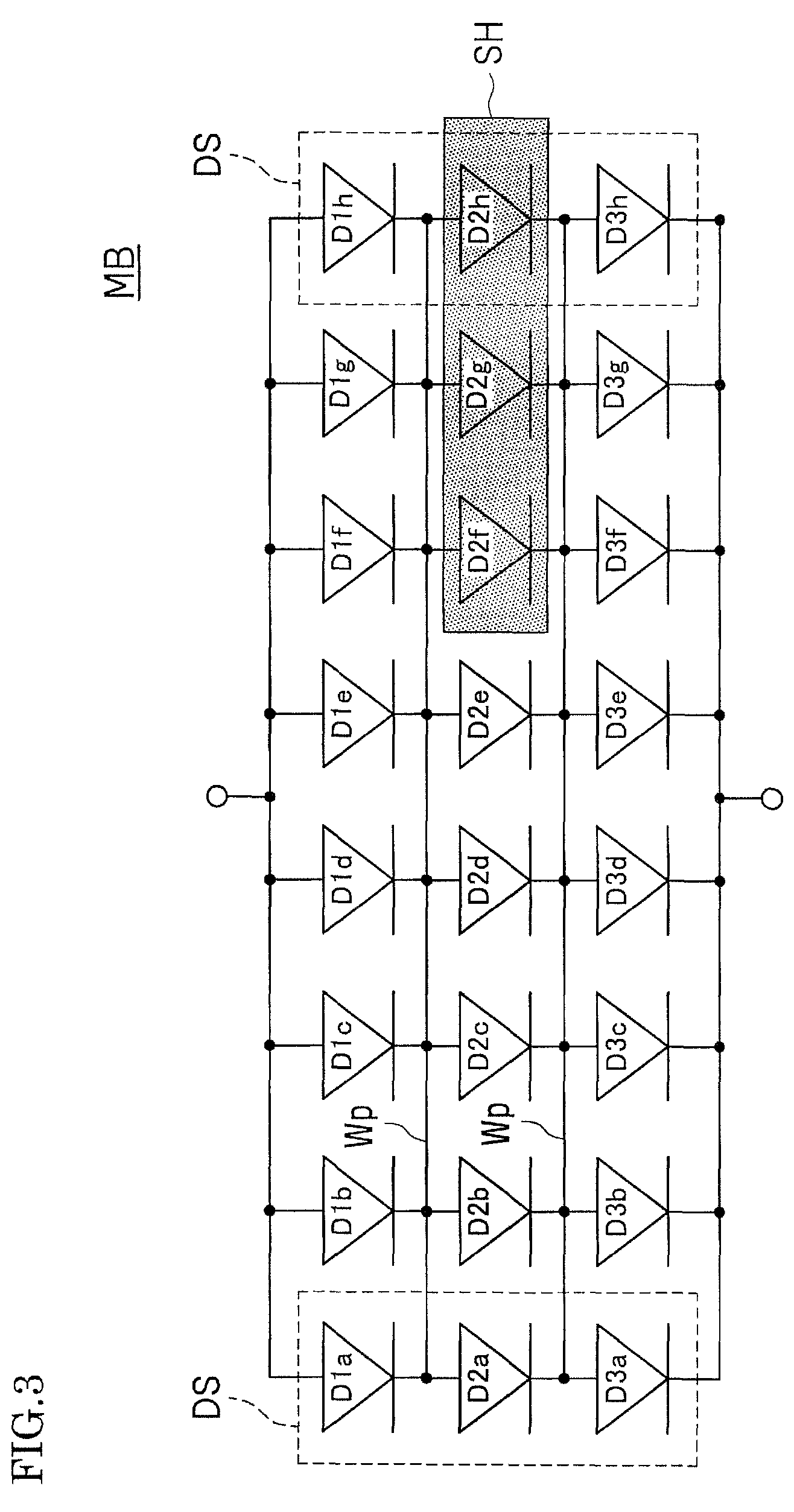 Photovoltaic apparatus, maximum power point tracking control method and computer program in the same, and moving body including the same