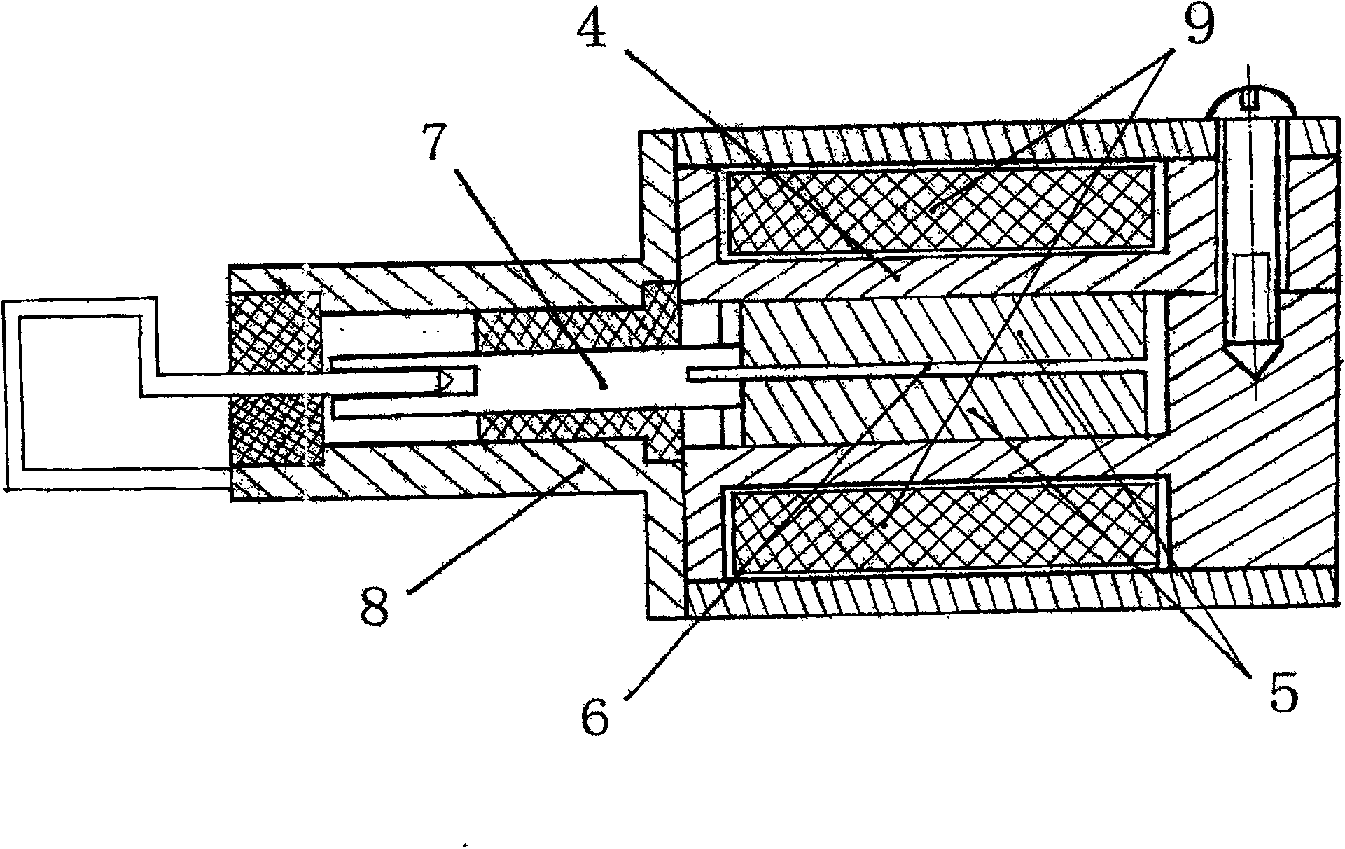 Multi output microwave source of magnetron in medical use, and microwave therapy unit