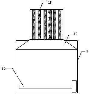 Distilling device used for citronella essential oil extraction