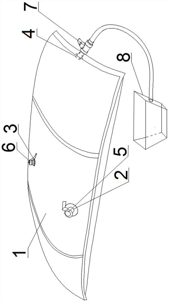 Flexible water storage capsule for automatic water drinking of livestock in pasturing area