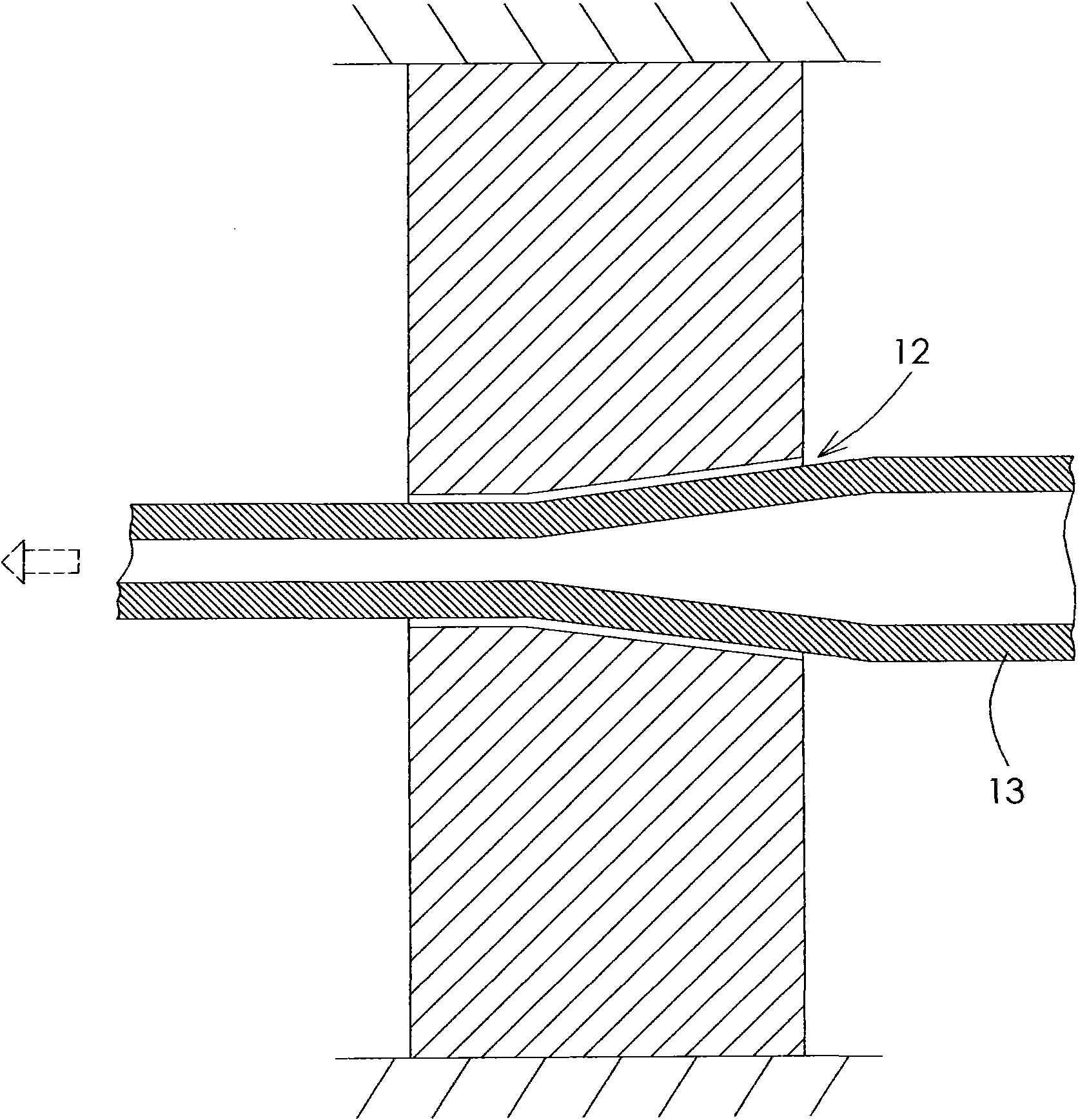 Method for manufacturing overlong and fine-drawn reinforced carbon nano-pipeline