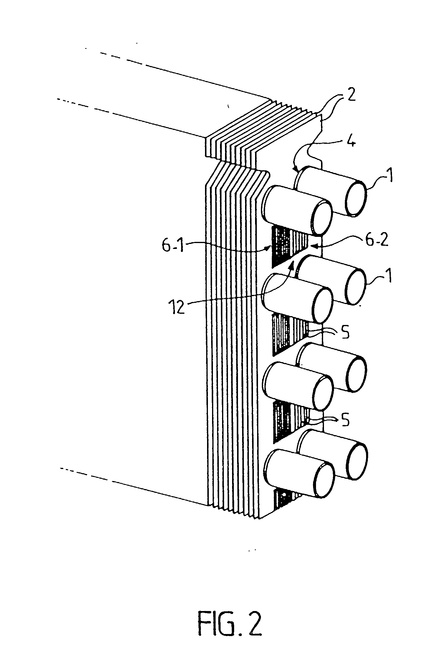 Metallic cooling fin for a heat exchanger, especially for a motor vehicle