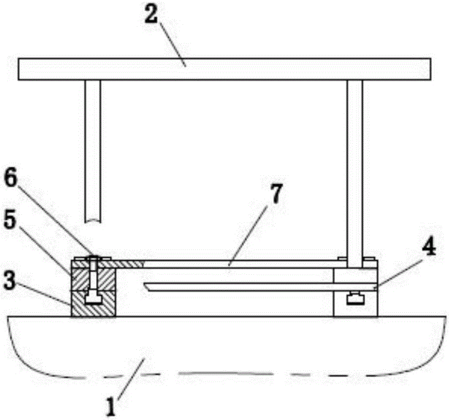 Tool for rapidly avoiding and resetting three-coordinate measurement head replacing frame