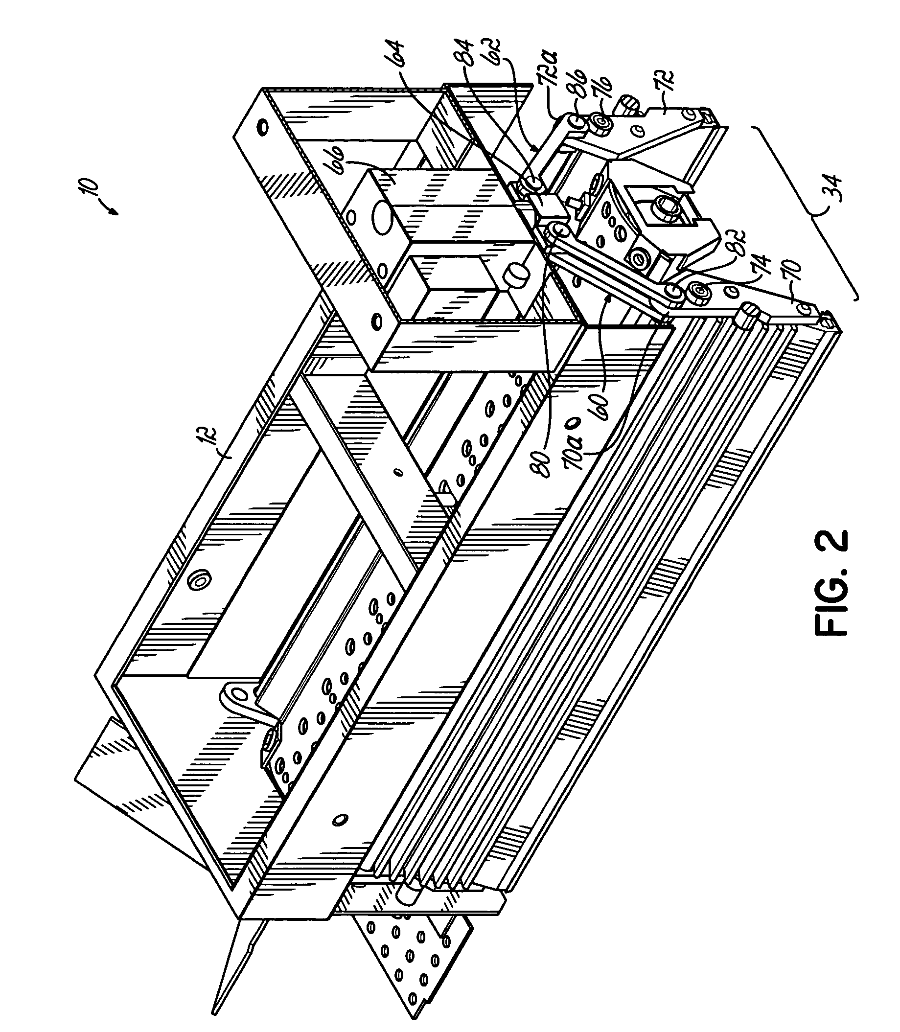Shuttered lamp assembly and method of cooling the lamp assembly