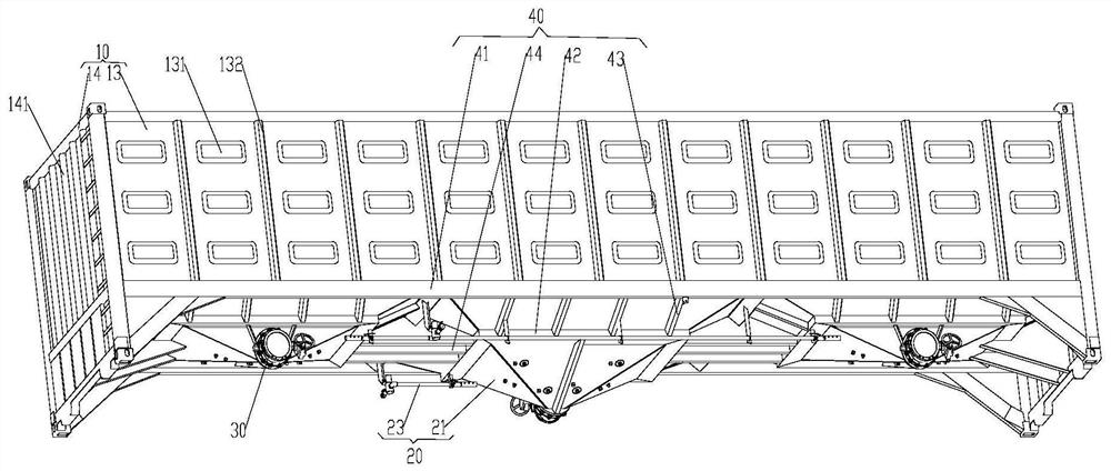 Bulk cargo container and truck