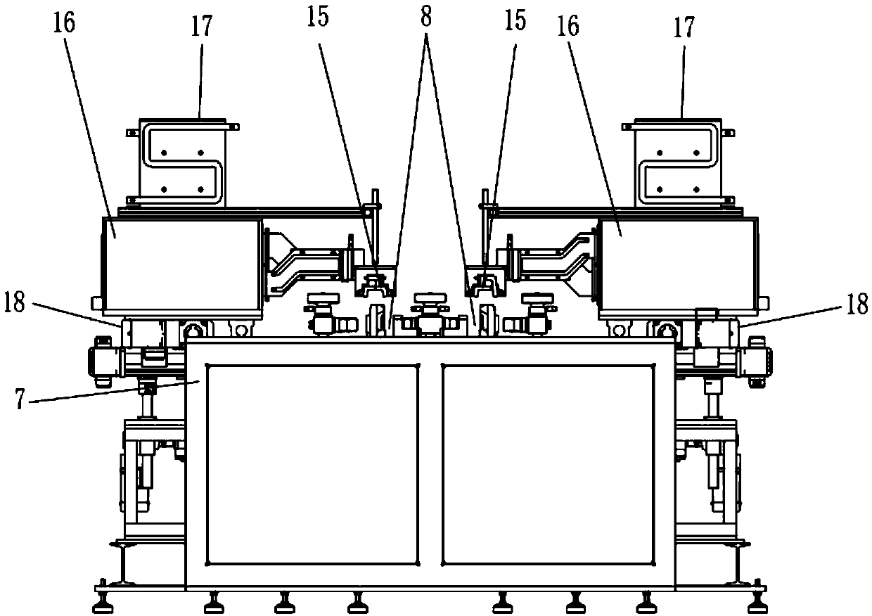 Caterpillar track section induction quenching and tempering machine tool and circuit protection method