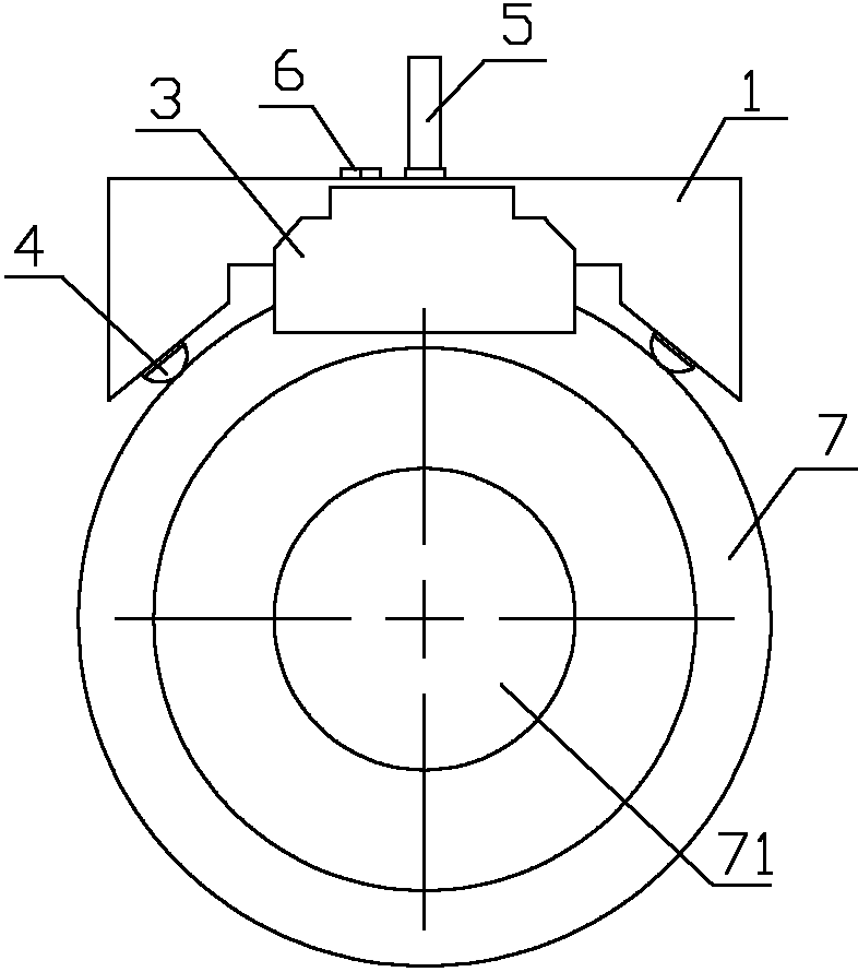 Apparatus and method for detecting the radial runout of shaft component