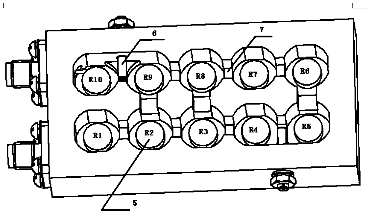 A te01-mode dielectric filter that is easy to process and debug