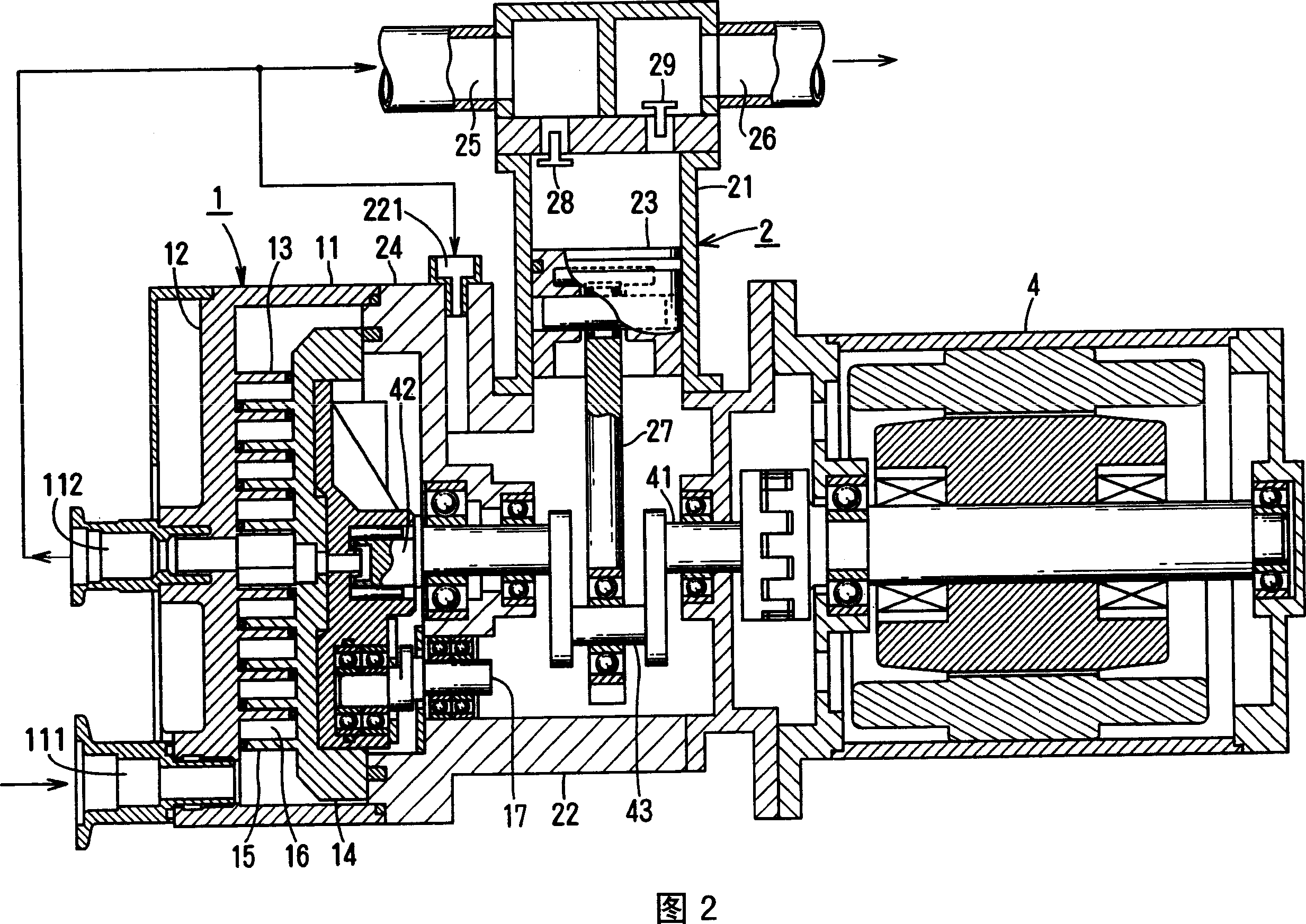 Combined compressing apparatus