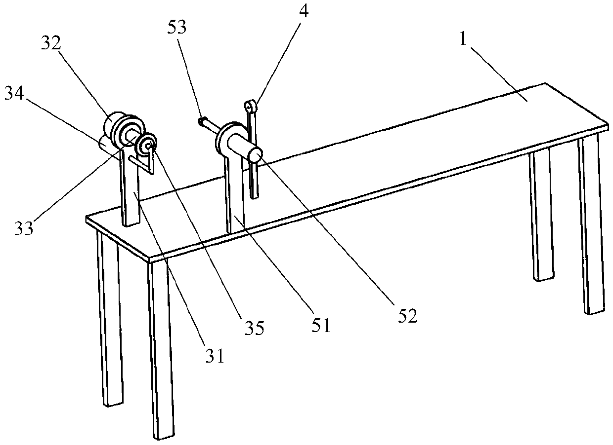 Horizontal automatic doubling and twisting device for electric heating wires