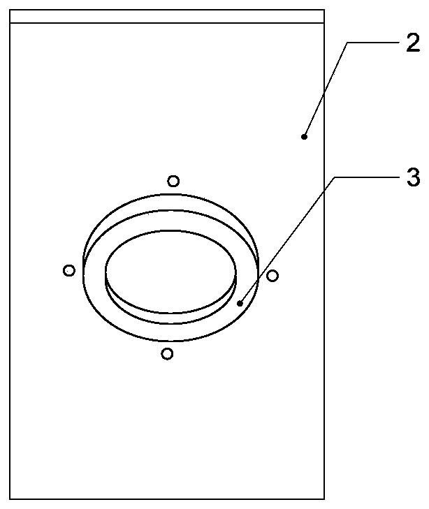 A permanent magnet Hall thruster outer magnetic pole structure that changes the distribution of the cathode magnetic field