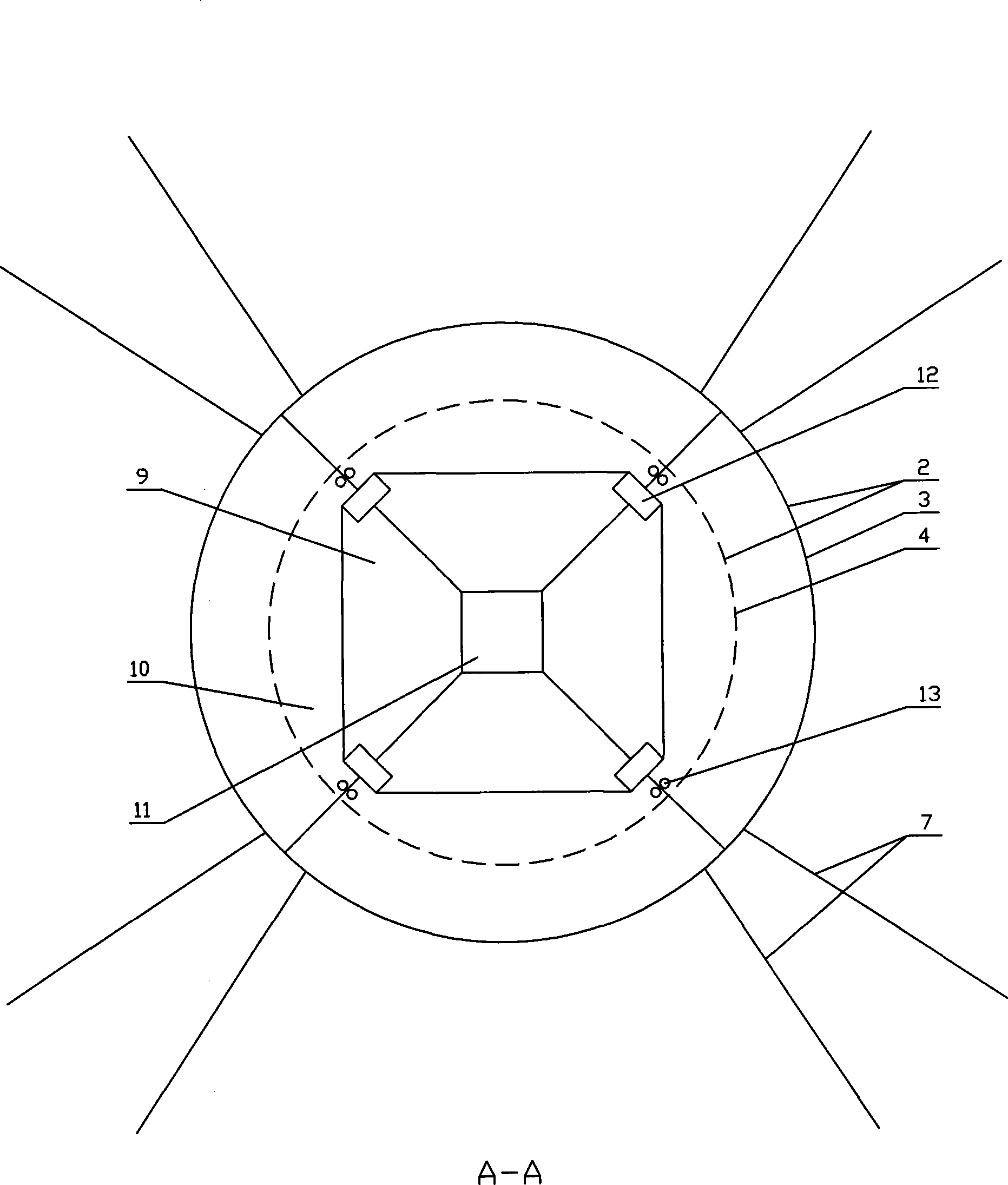 Floating platform working in sea area of ice region