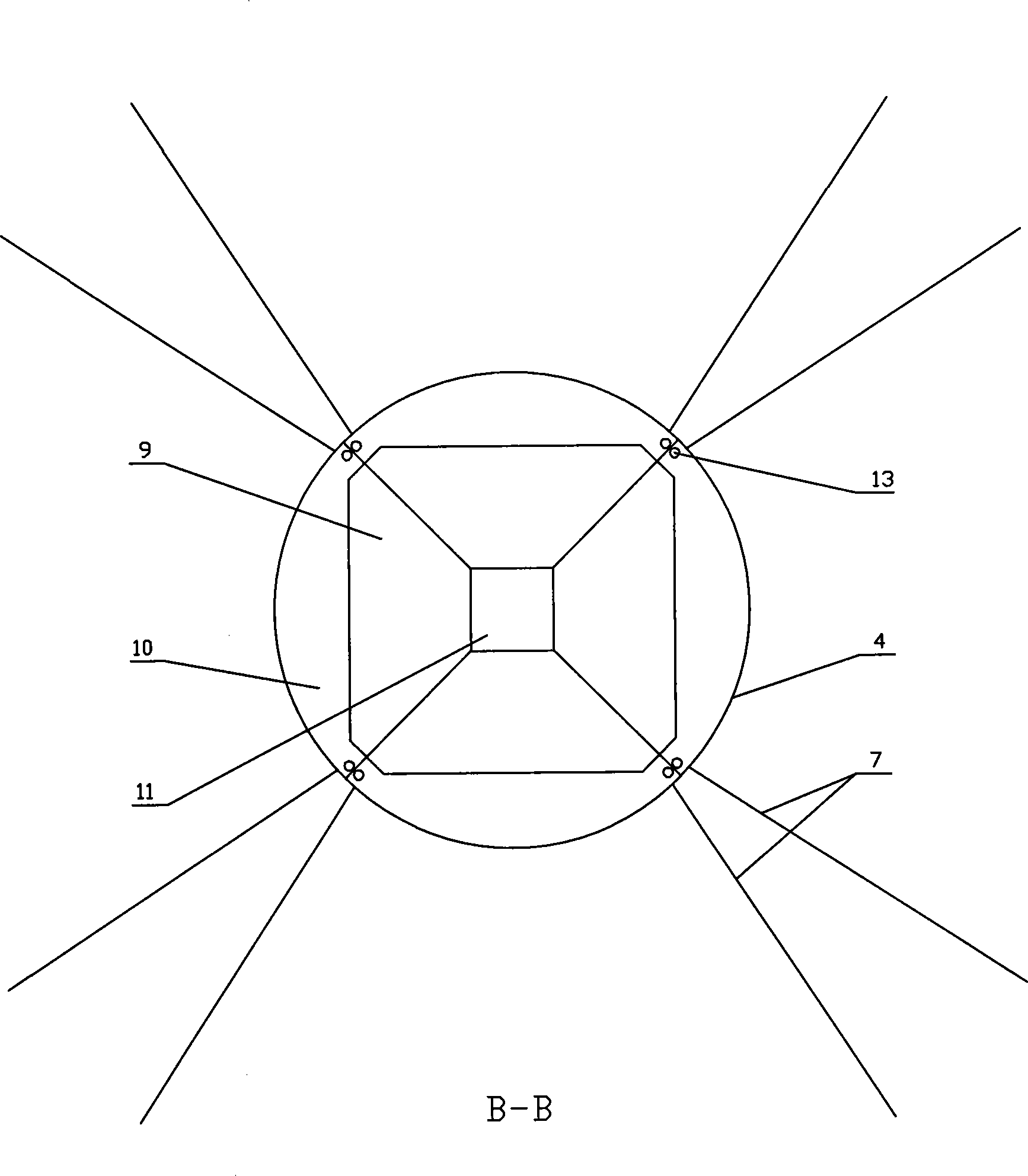 Floating platform working in sea area of ice region