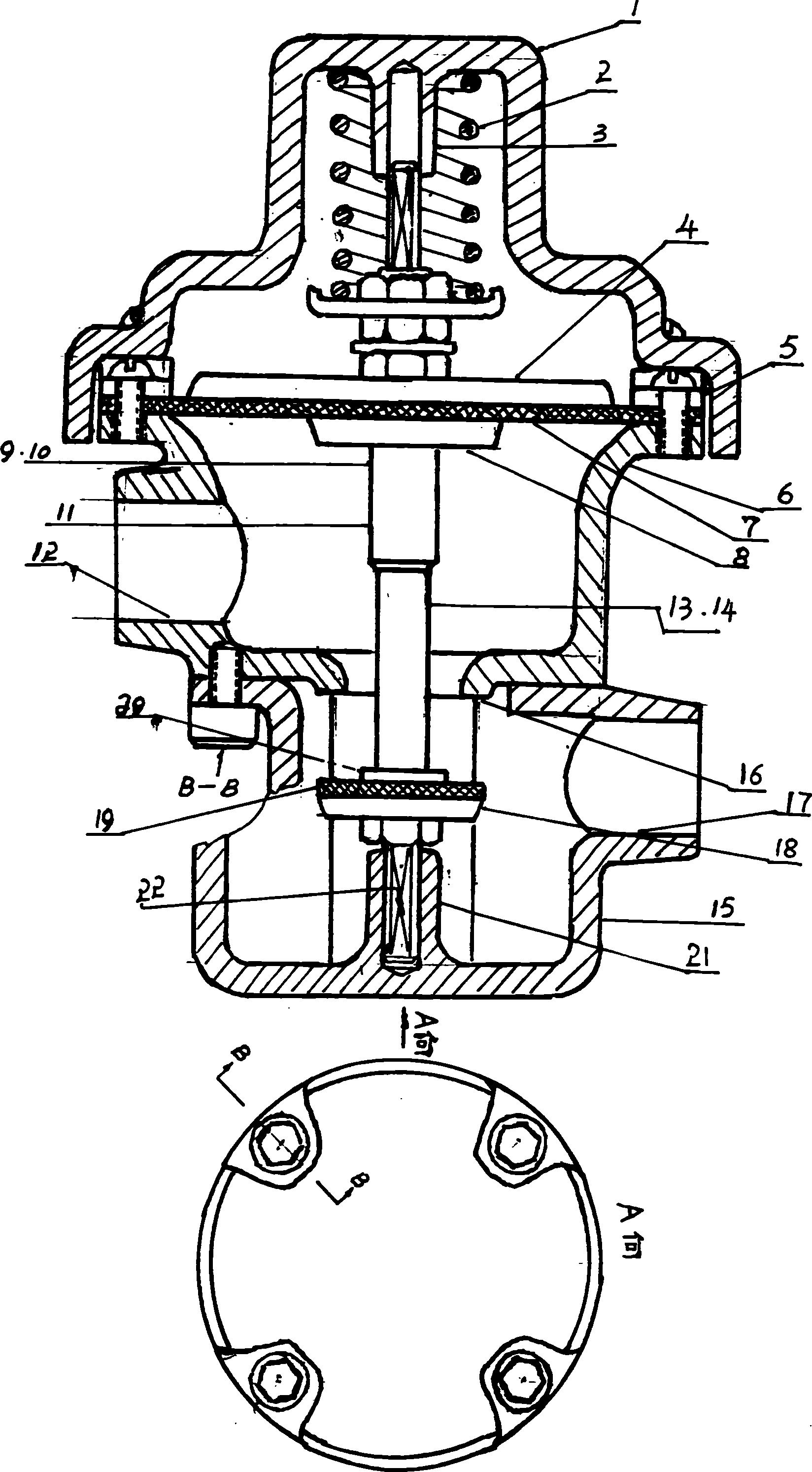 Micro-flow metering aid valve used in water meter
