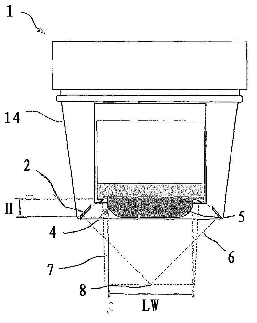Ultrasound probe head comprising an imaging transducer with a shielding element