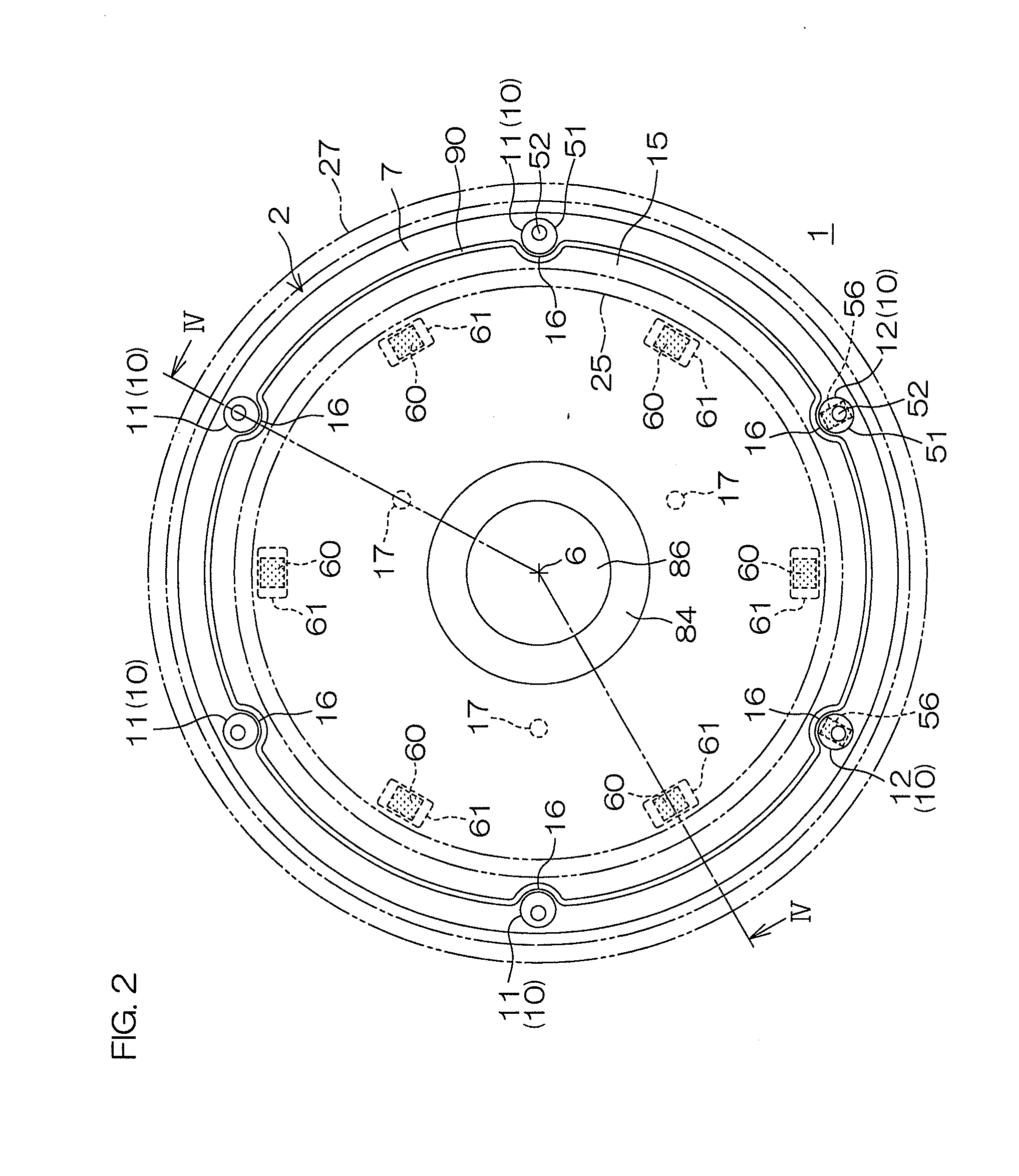 Substrate holding and rotating device, substrate treatment apparatus including the device, and substrate treatment method
