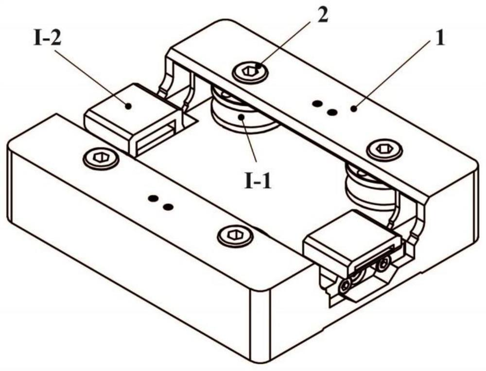 A medical redundant protection line movement carrying module with electromagnetic environment compatibility