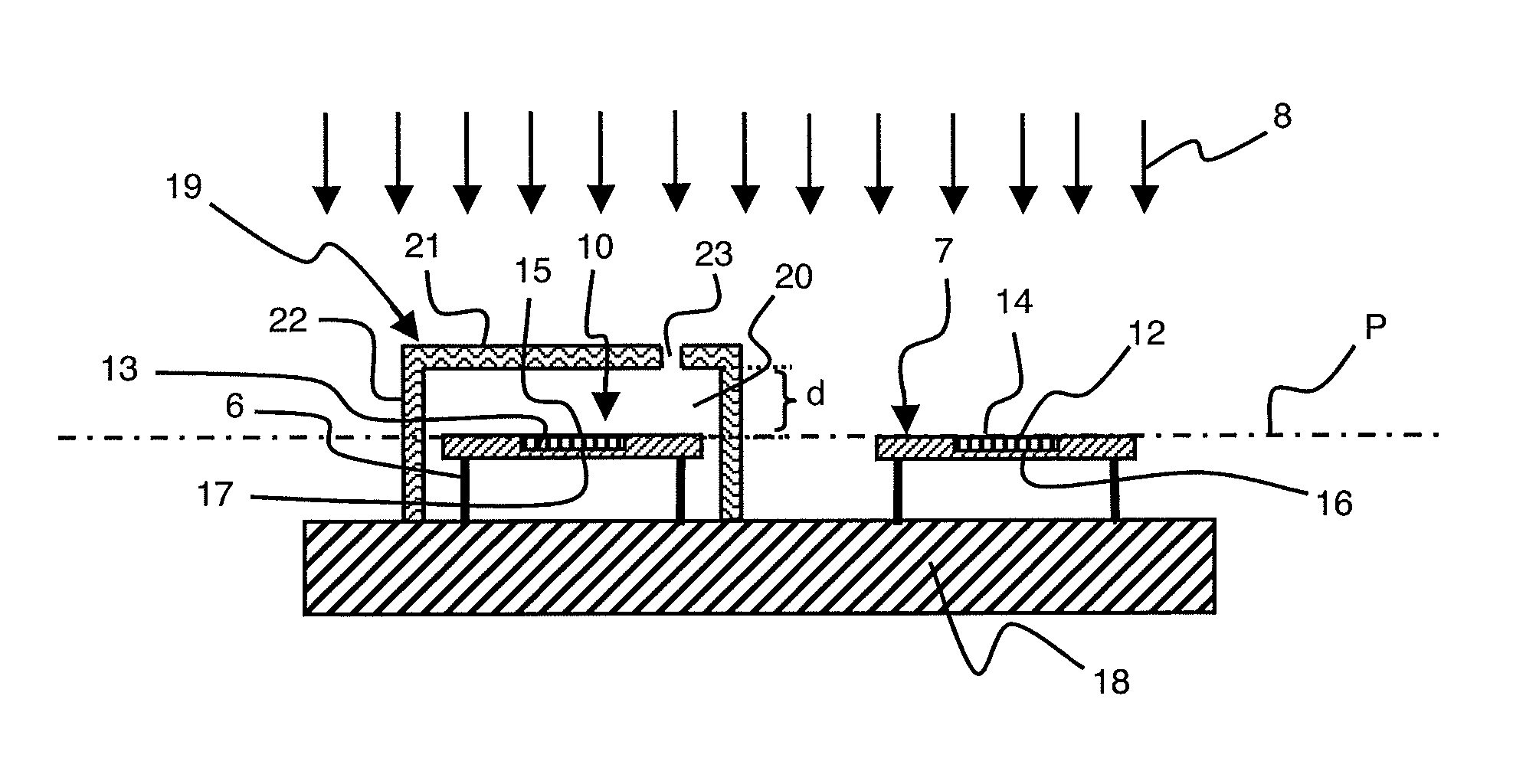 Device for detecting an electromagnetic radiation