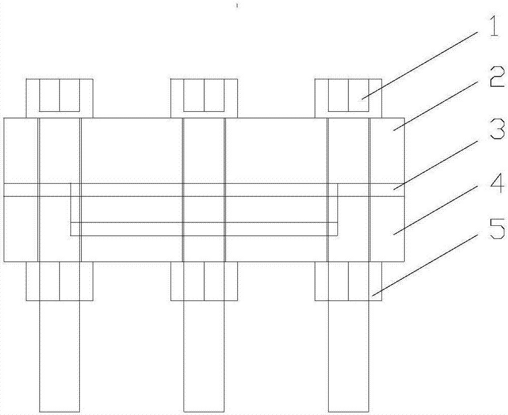 A low temperature liquid phase sintering forming method of mixed metal fiber sintered felt