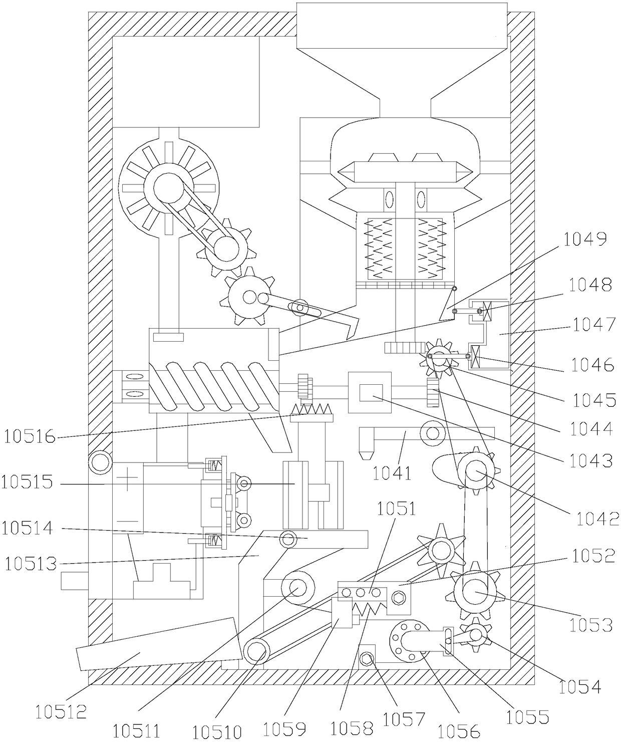 Raw material crushing equipment for manufacturing feed